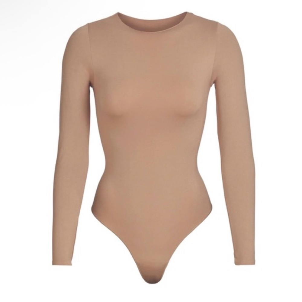 NWOT SKIMS ESSENTIAL CREW NECK LONG SLEEVE BODYSUIT 2X/3X